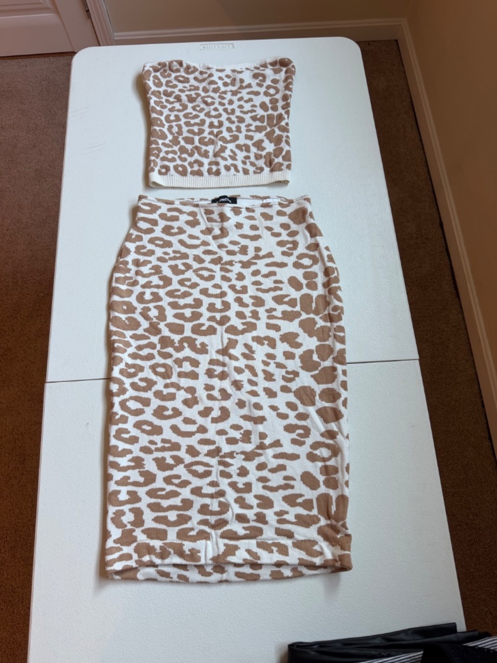 Express two piece outfit